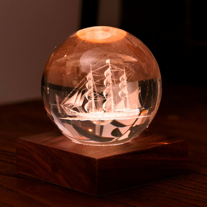GINGKO DESIGN Amber Crystal Light, Sailing Boat - Afbeelding 4