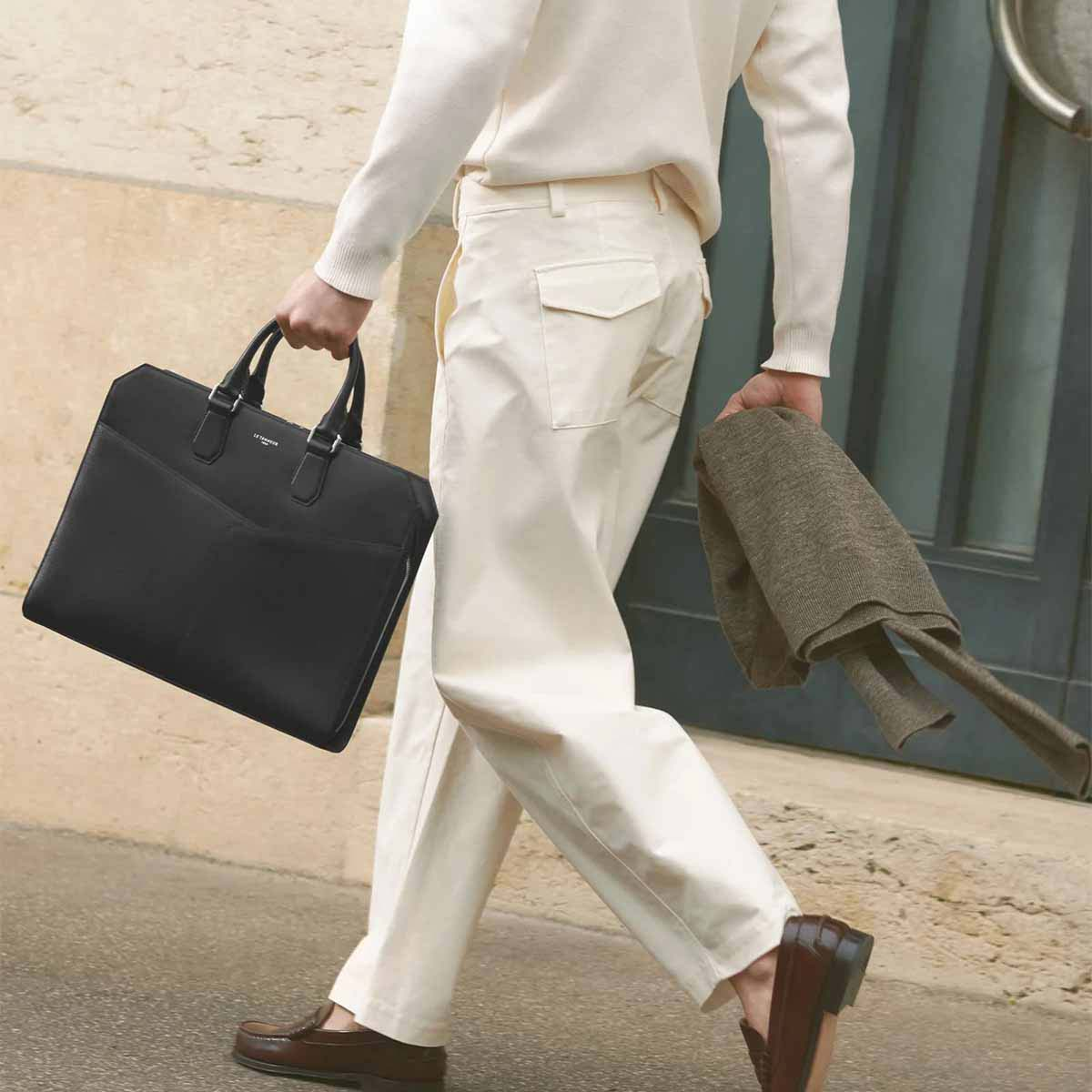 LE TANNEUR 15" Slanke Documenttas Van Gelamineerd & Glad Leer, Zwart - Afbeelding 2